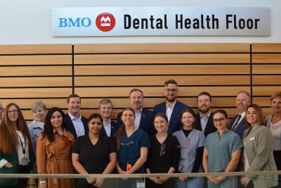 BMO representatives along with ǿմý staff and CDA students celebrated the naming of the third floor the BMO Dental Health Floor.